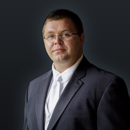Daniel Bednarczyk — Lead Developer, pyroxai.com